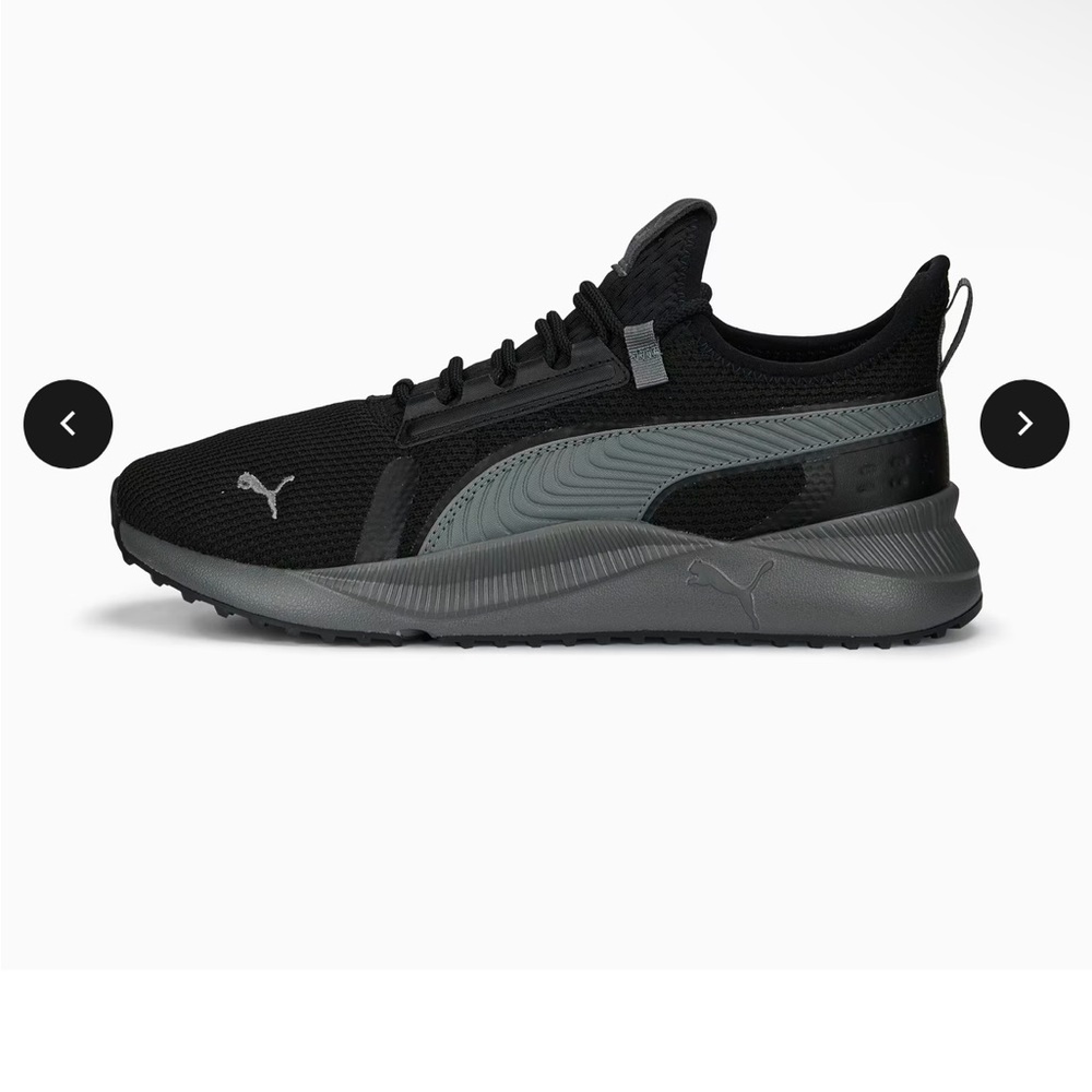 Puma Size 10 Men’s Softfoam Sneakers
